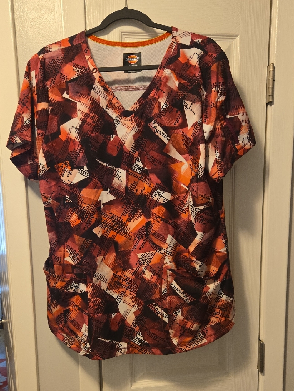 Dickies Women's Short Sleeve V-Neck Scrub Top in Orange and Burgundy Print💜